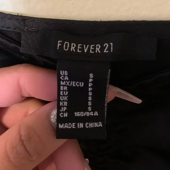 black cropped forever 21 tank top ruched - Picture 2 of 3